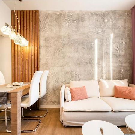 Stylish 1Bdr Central Apartment Sofia Esterno foto